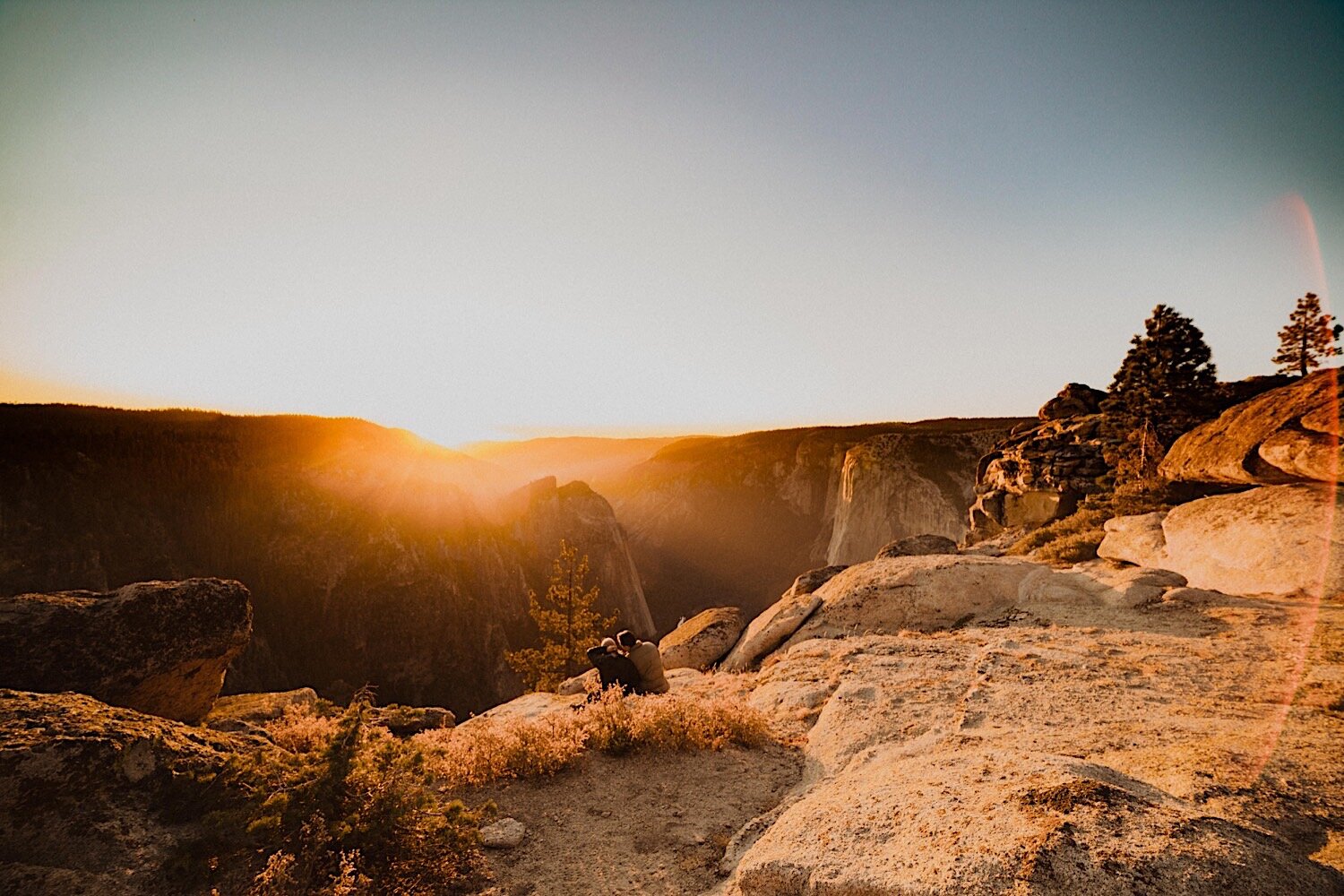 Dupree (159 of 263)_in_yosemite_Hike_to_Best_propose_on.jpg