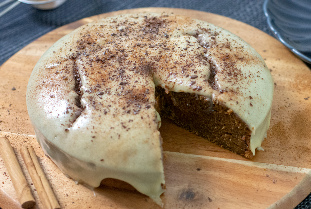 BN-RecipeBlog-GingerbreadCake.jpg