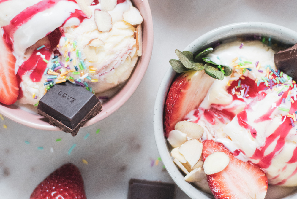 BN-RecipeBlog-StrawberrySundae.jpg