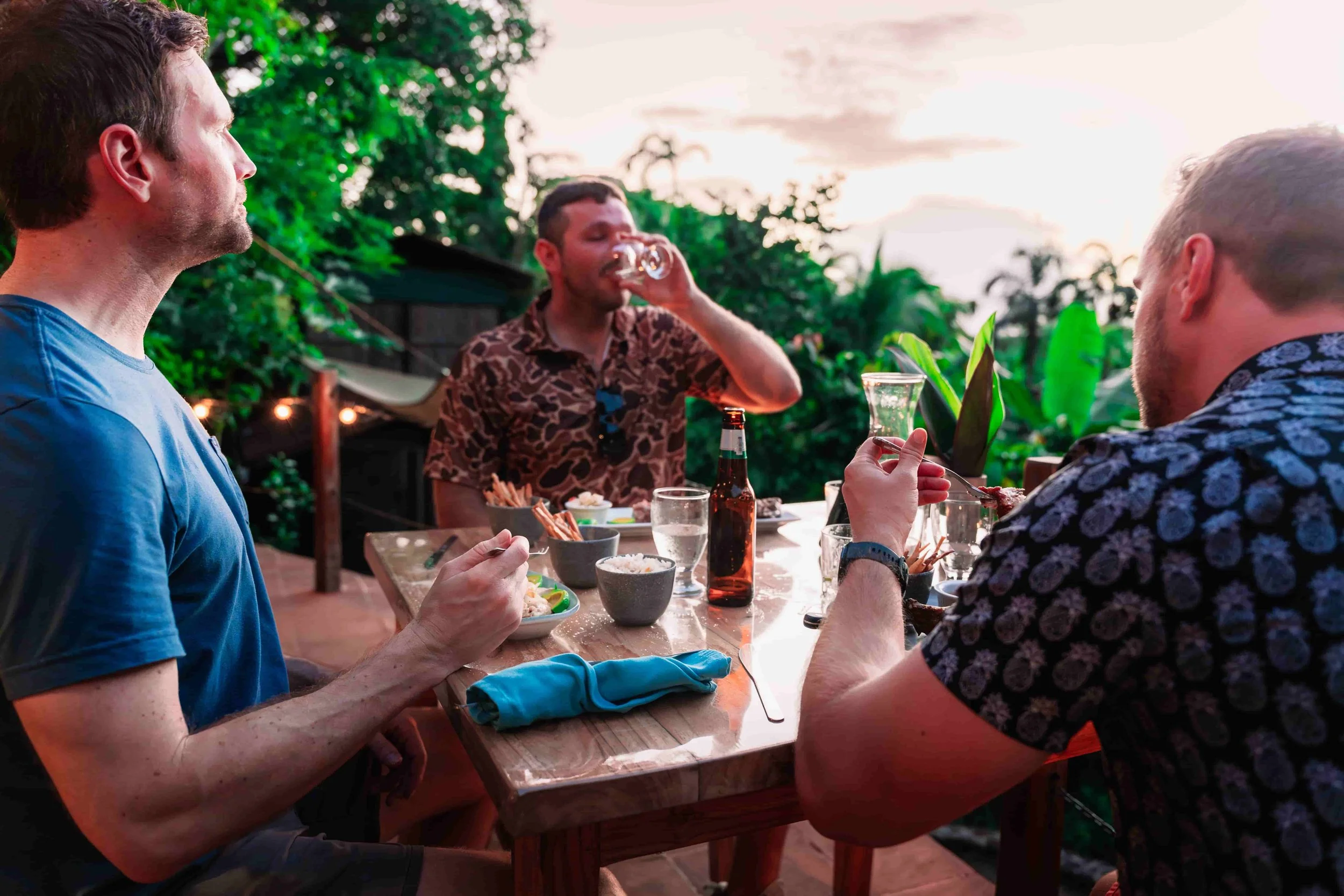 simon weidrich images 2025 Ometepe visitors Guests at Zapote Ometepe restaurant at sunset.jpg