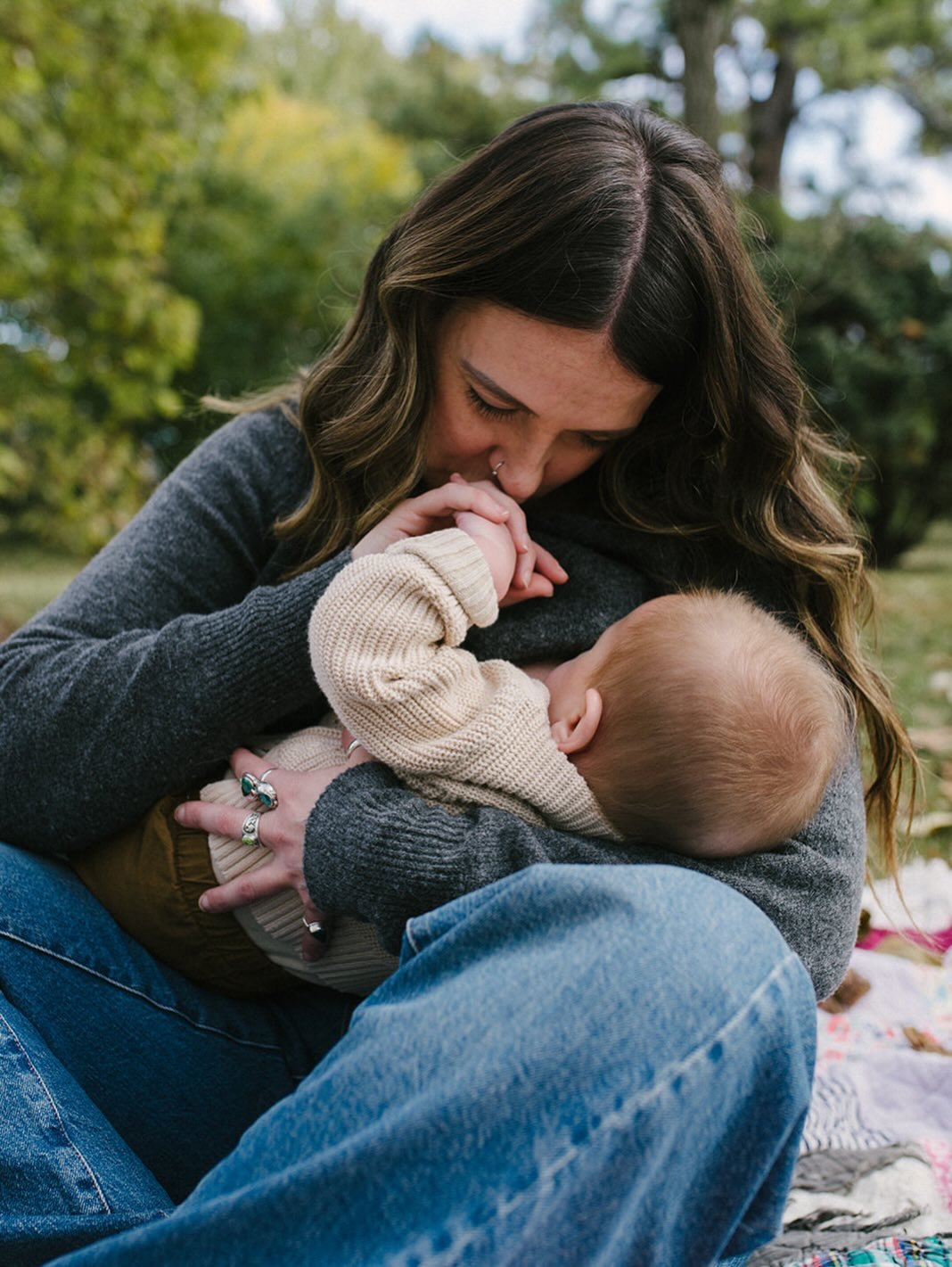 Went back through these adorable photos of us with lil Bodie when he was 5 months old!! 😭 We love him so much, it&rsquo;s crazy to see how much joy we had with him then when we were still so fresh at this and to know it&rsquo;s only grown is incredi