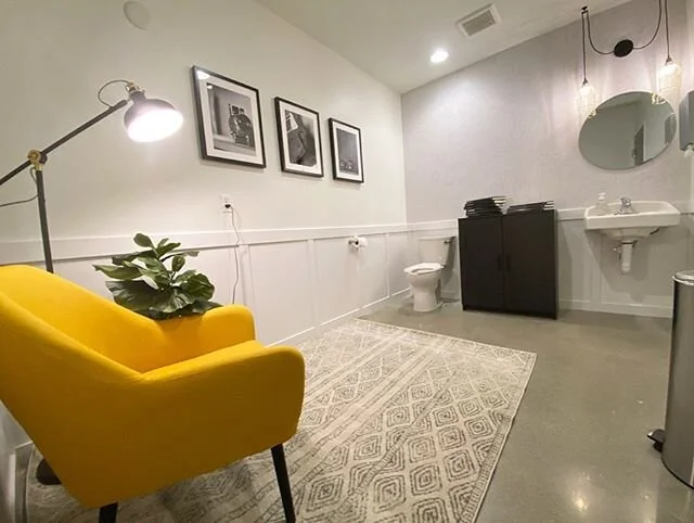 A little *pre-quarantine* before and after. It&rsquo;s been so long since I&rsquo;ve been in the office, I needed to give myself a reminder of what it looks like. 💛💛💛 As I posted the men&rsquo;s bathroom last, I figured it was only right to showca