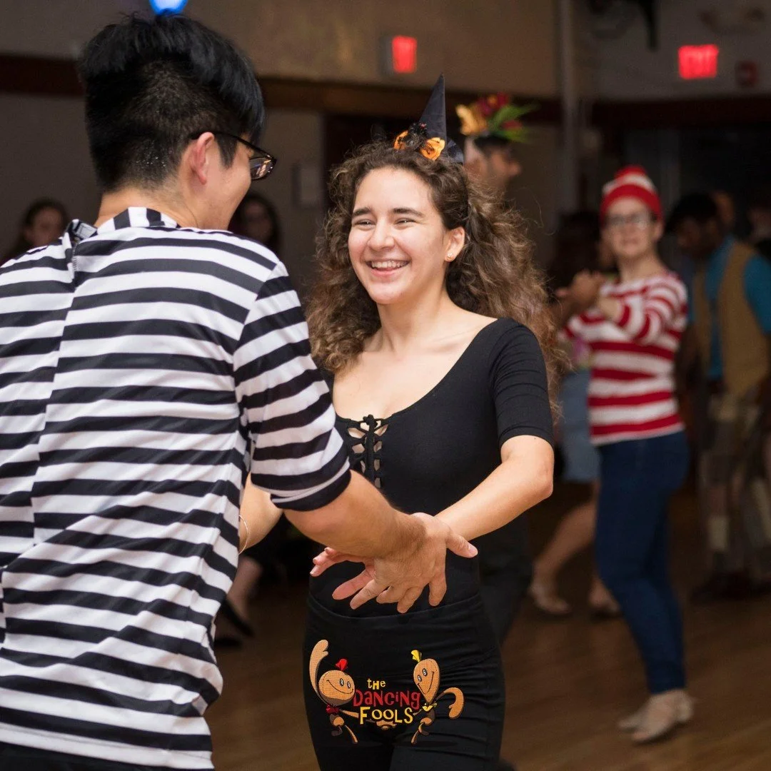 It's heeeeeerrrrrreeeee!!! For your spooky enjoyment, the Dancing Ghouls is putting on a Wicked Wednesday Halloween dance like no other... will we see your spectre there? 🖤 🎃 
Friendly reminder for folks wearing costumes that you should be able to