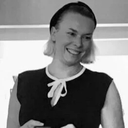 Mentor: Julie Demarigny, Digital Strategy Consultant (Aix-en-Provence)