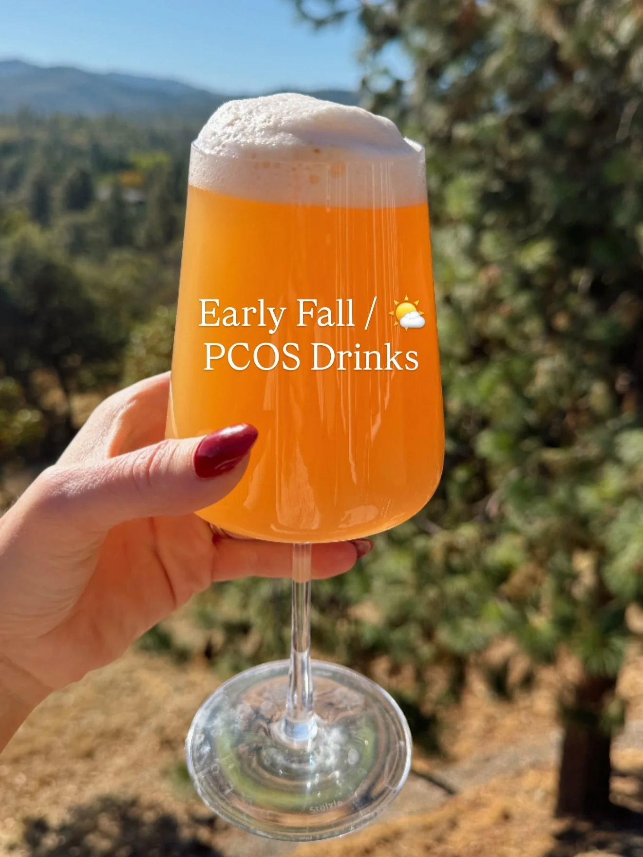 Who wants to meet up for a bevy?? 👀 🙋🏻&zwj;♀️🥂

I wish I could just grab coffee with every single one of you&mdash; Chat about PCOS, our experience with it, how I can be most helpful, myths we hear about nutrition these days, or just about your n