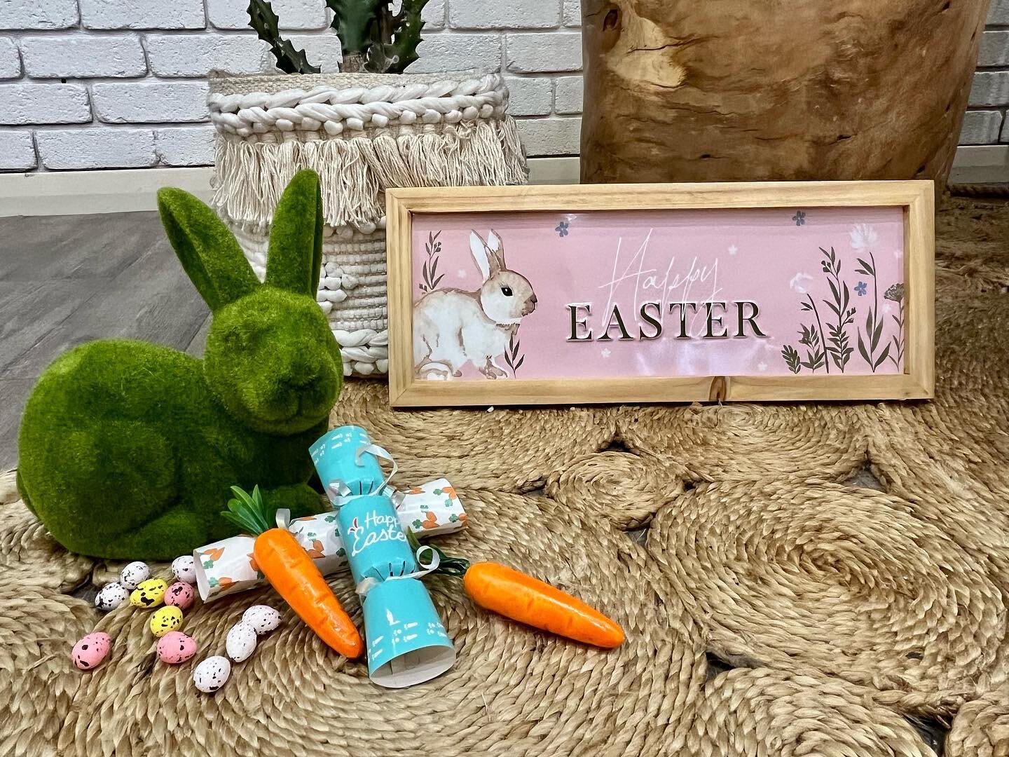 Happy Easter Everybody 🌸🐣 

Studio Closed: Fri 7th - Mon 10th April! Back in studio from Tues 11th to refresh all our gorgeous bunnies 🐰 

Have a fab long weekend! Xxx 

🌿 Rach + The Squad 🌸
#easter2023 #happyeastereveryone #studiohours