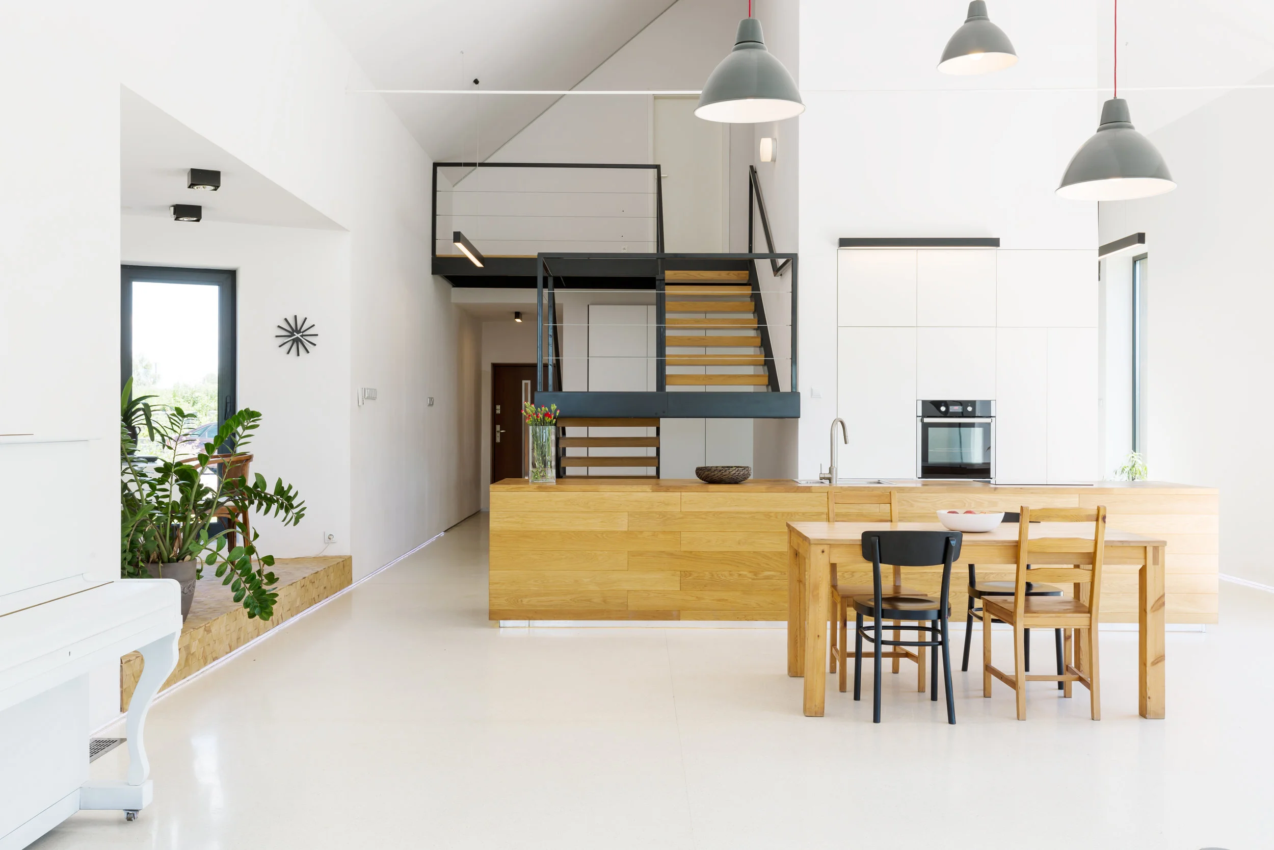 open-kitchen-in-modern-house-PX3JL8F.jpg