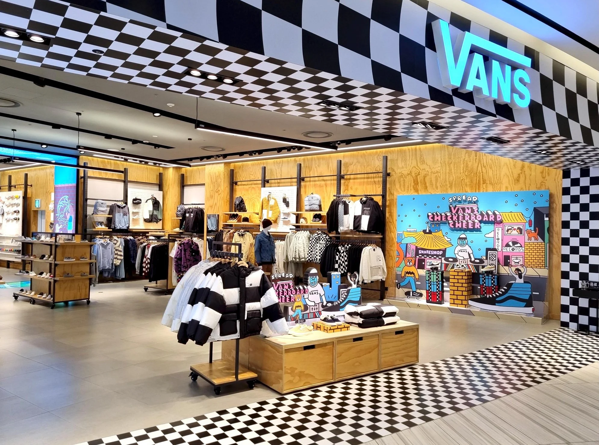 Vans Outlet Mall Vans Retail Stores Near Me Outlet Vans Store Mall