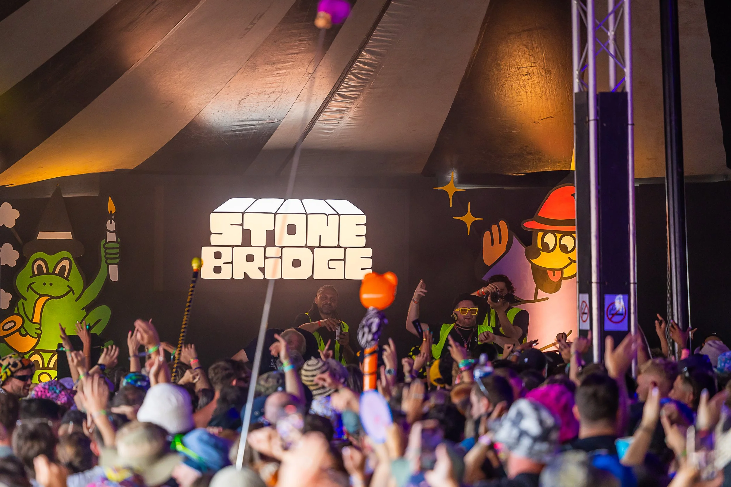 Glastonbury 24 - Stonebridgge -23.JPG