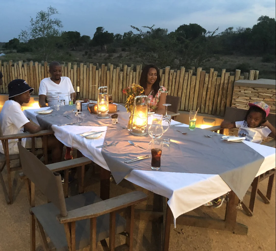 On Saturdays and Wednesday there is dinner under the stars that is organised by the Lodge for a fee depending on number of guests who are interested