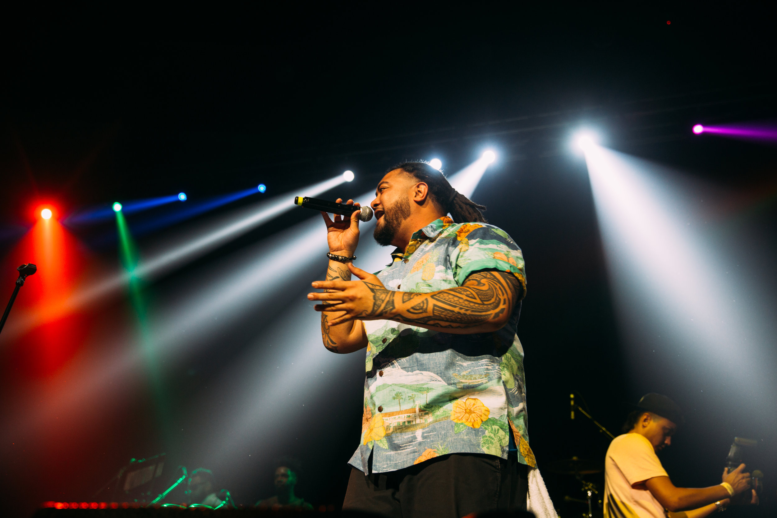 Hawaii photographer, Lifestyle photography, genkimedia, Genkiphotos, Hawaii product photography, Oahu photographer, Hawaii event photography, Eli Mac, J boog, Hawaii concert, Damien Marley 