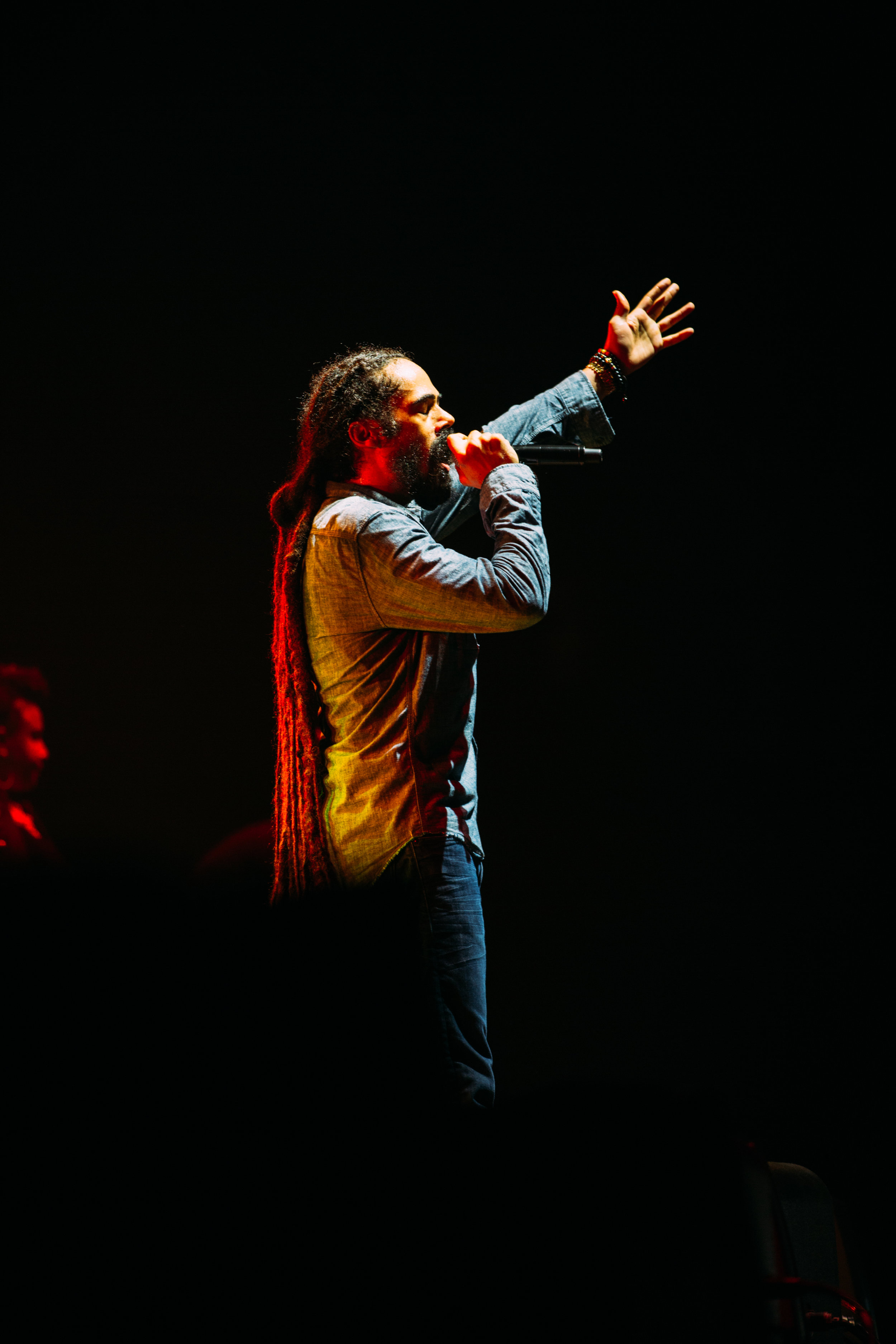 Hawaii photographer, Lifestyle photography, genkimedia, Genkiphotos, Hawaii product photography, Oahu photographer, Hawaii event photography, Eli Mac, J boog, Hawaii concert, Damien Marley 