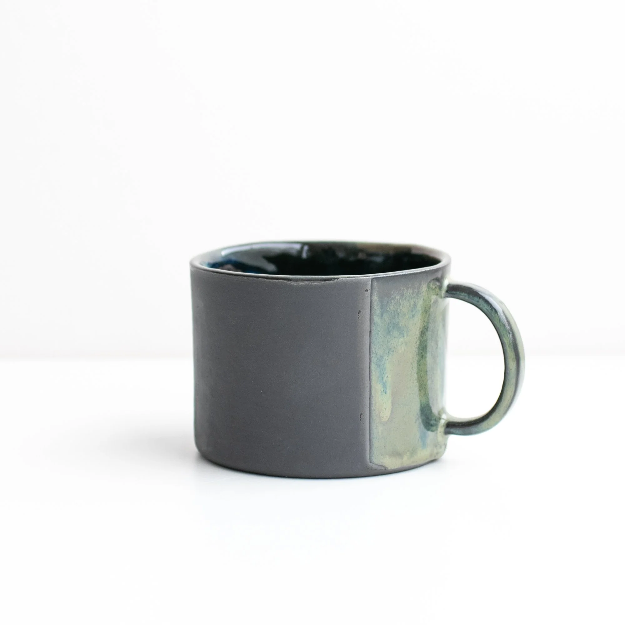 storm handle green light sq 144dpi.jpg