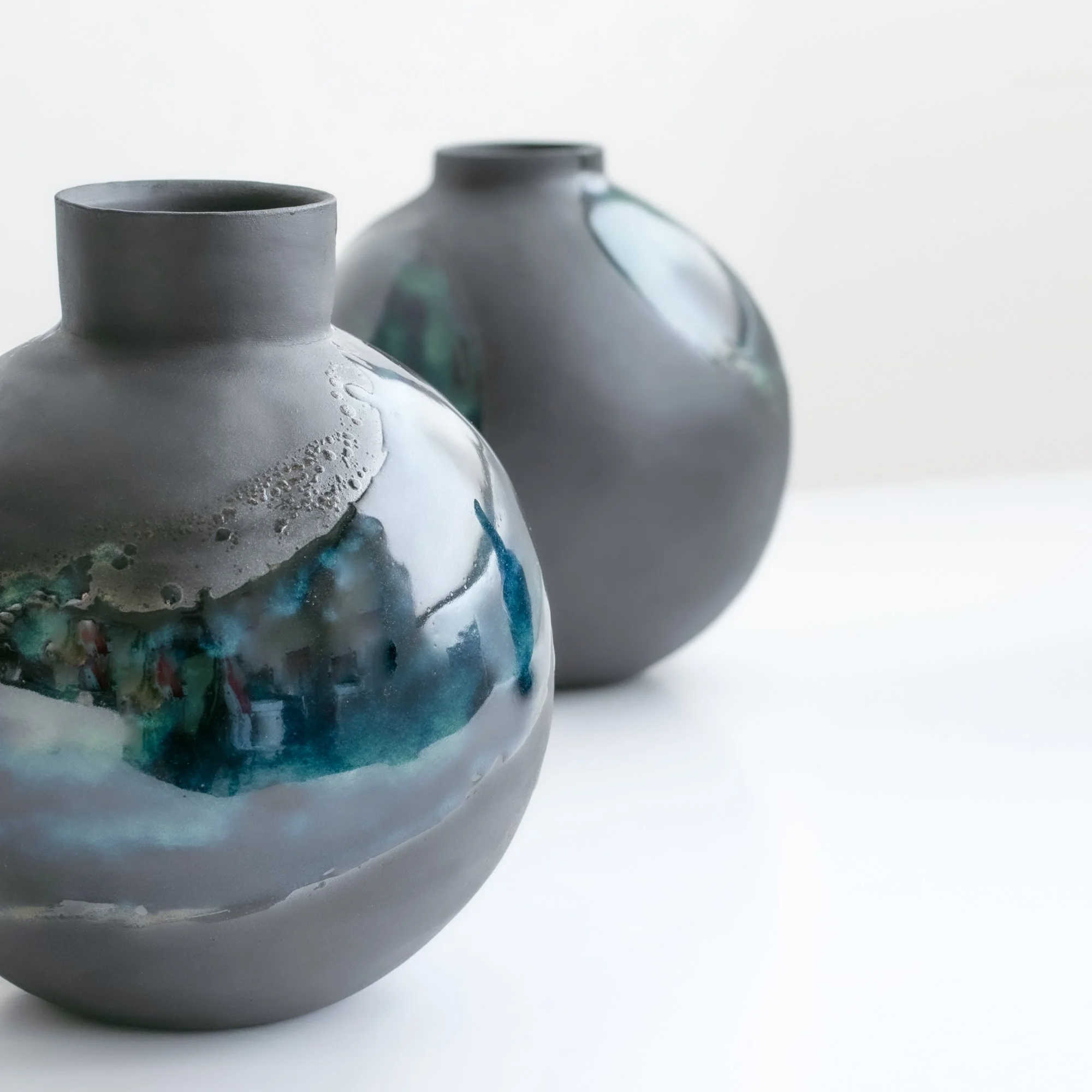 yemaya medium collar in front sq 300dpi.jpg