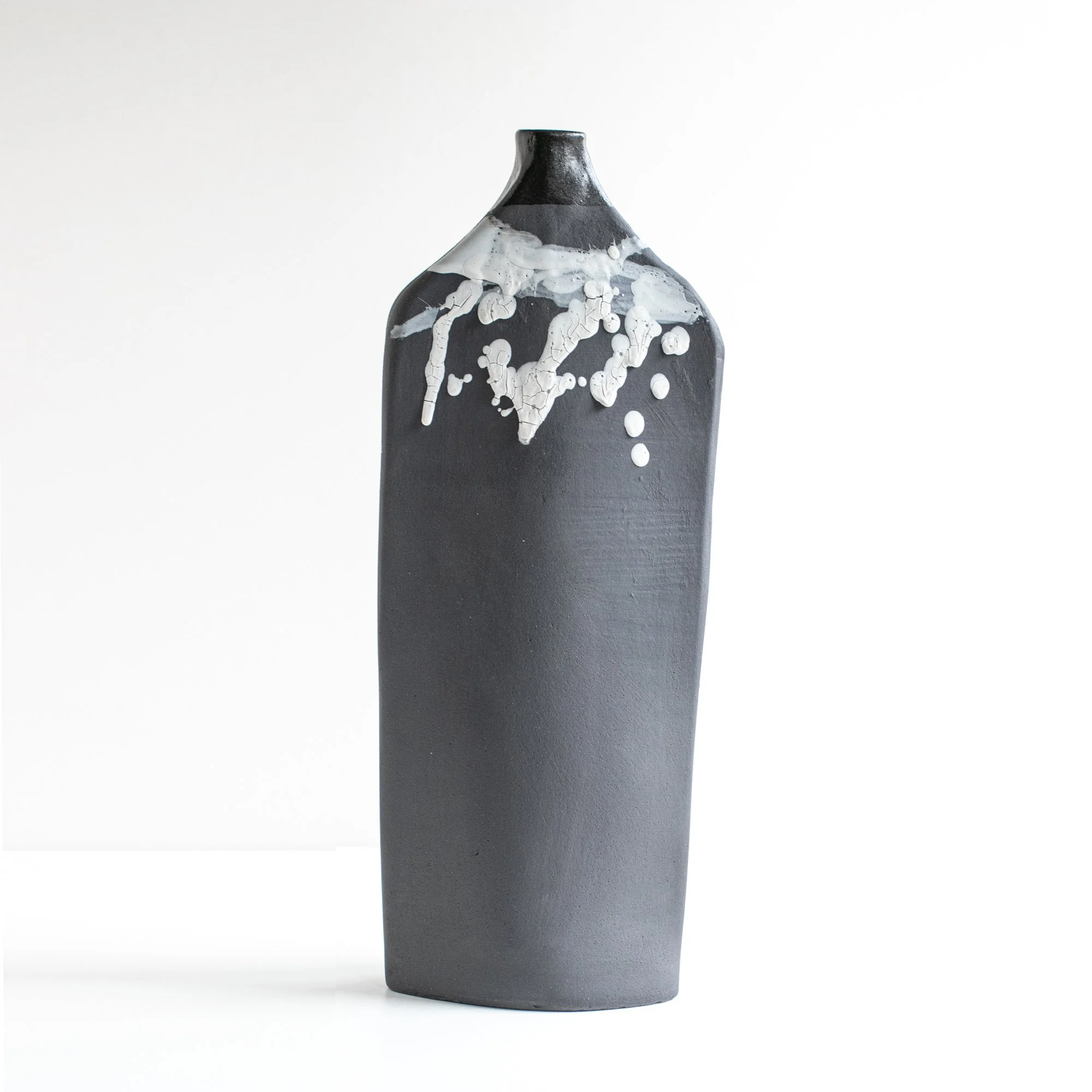 Bottle front sq 144.jpg