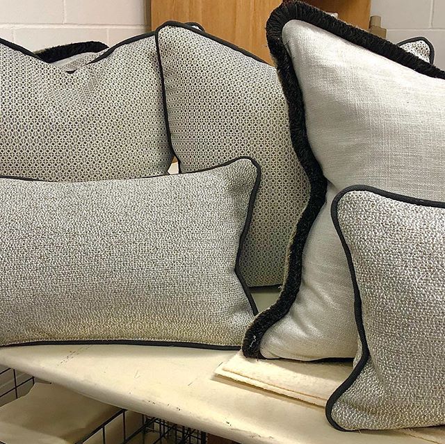 It&rsquo;s all about the cushions today! @romo_fabrics  #interiordesign #cushion #romo #trimmings