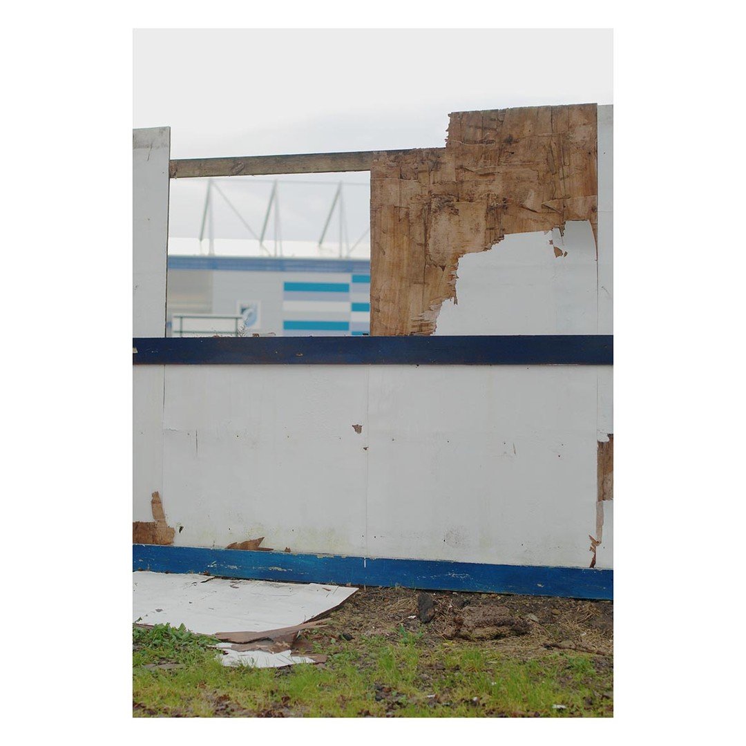 Cardiff #jhnsmthng&nbsp;#contemporaryart&nbsp;#contemporaryphotography&nbsp;&nbsp;#newart&nbsp;#decay&nbsp;#cardiffphotography &nbsp;#pictureframing&nbsp;#blueandwhite&nbsp;#fujifim&nbsp;#x100v&nbsp;#southwales&nbsp;#ghost&nbsp;#architecture&nbsp;&nb