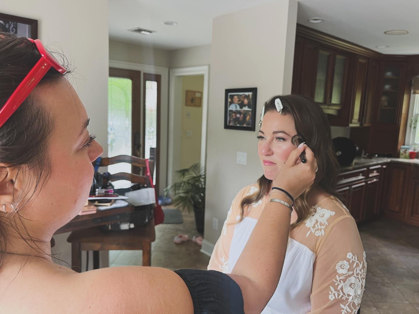 The Process 🫶🏻✨🖌

We love to see our bride&rsquo;s wedding day vision come to life 🌿

For any reservations made after July 1st 2024, our 2025 hair and makeup rates will apply. 

For enquiries, please visit the link in our bio. You&rsquo;ll be dir