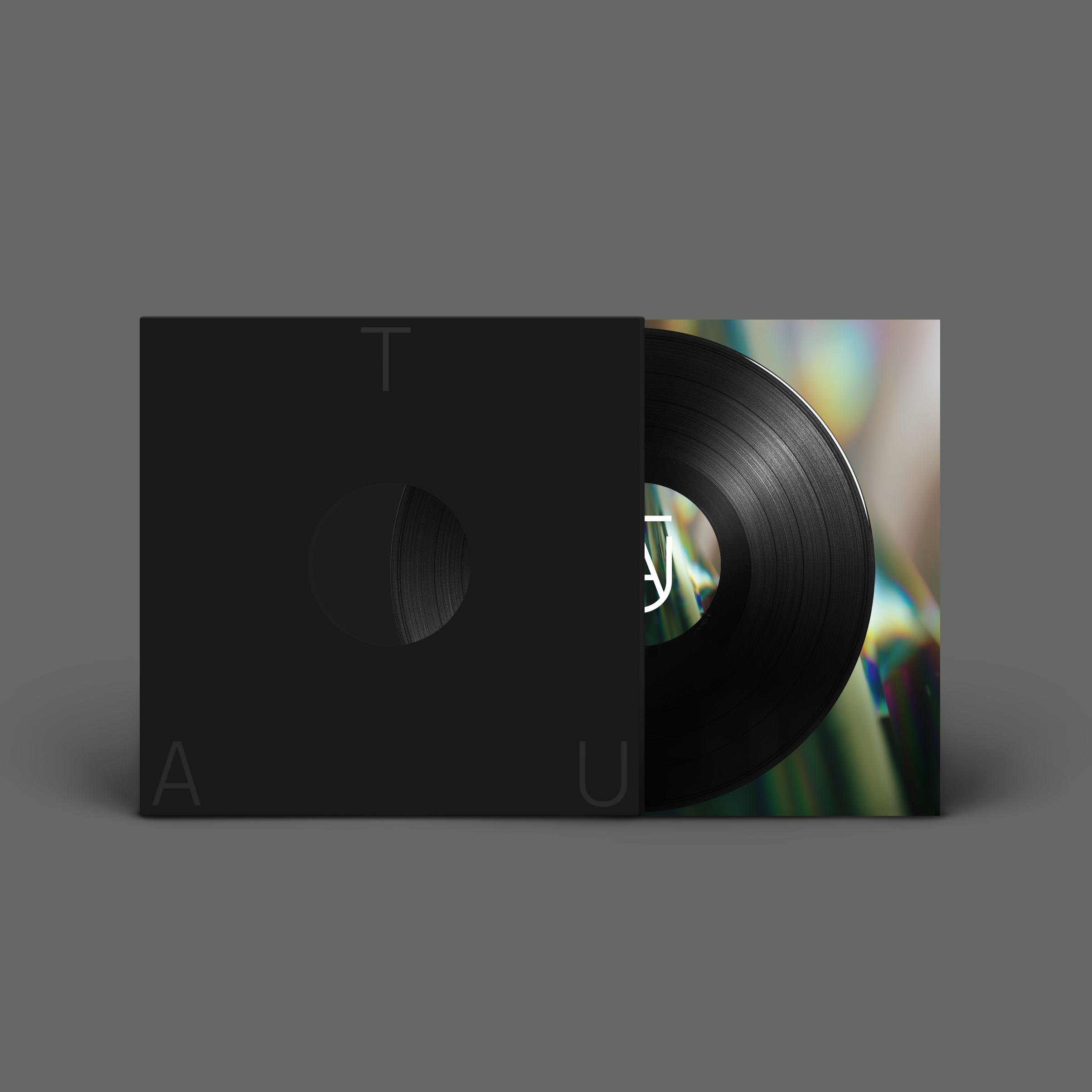 TAU001_MOCKUP_AUFGEZOGEN.png