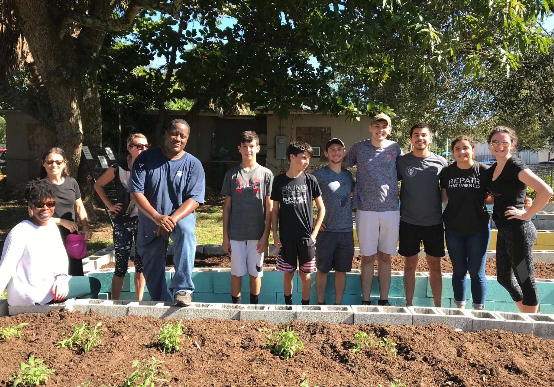 Health in the Hood is the Righteous Crowd Org of the Week!  