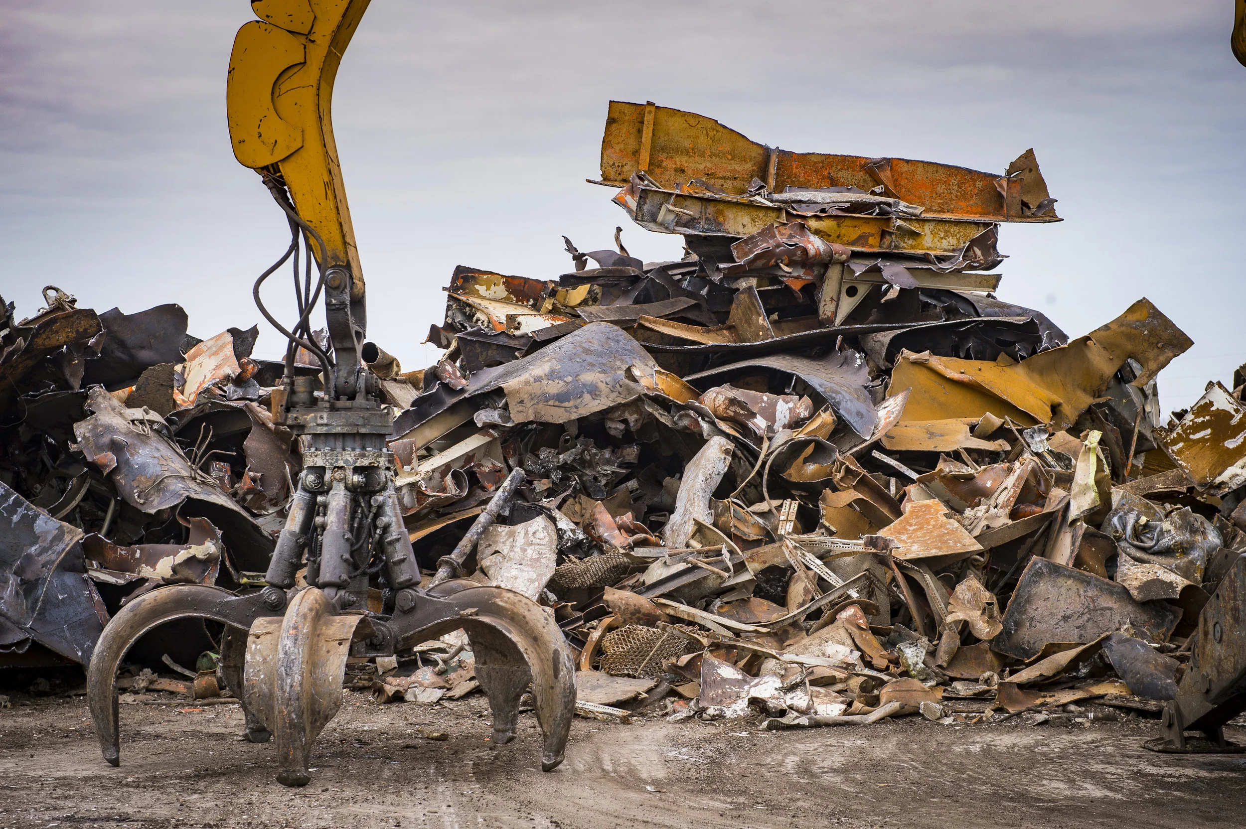 iStock-scrap metal.jpg