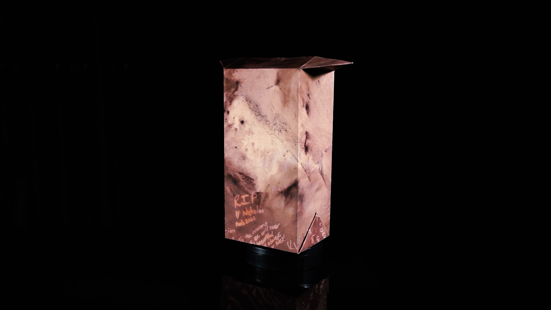 Box22-seq.mp4.00_00_00_47.Still001.png
