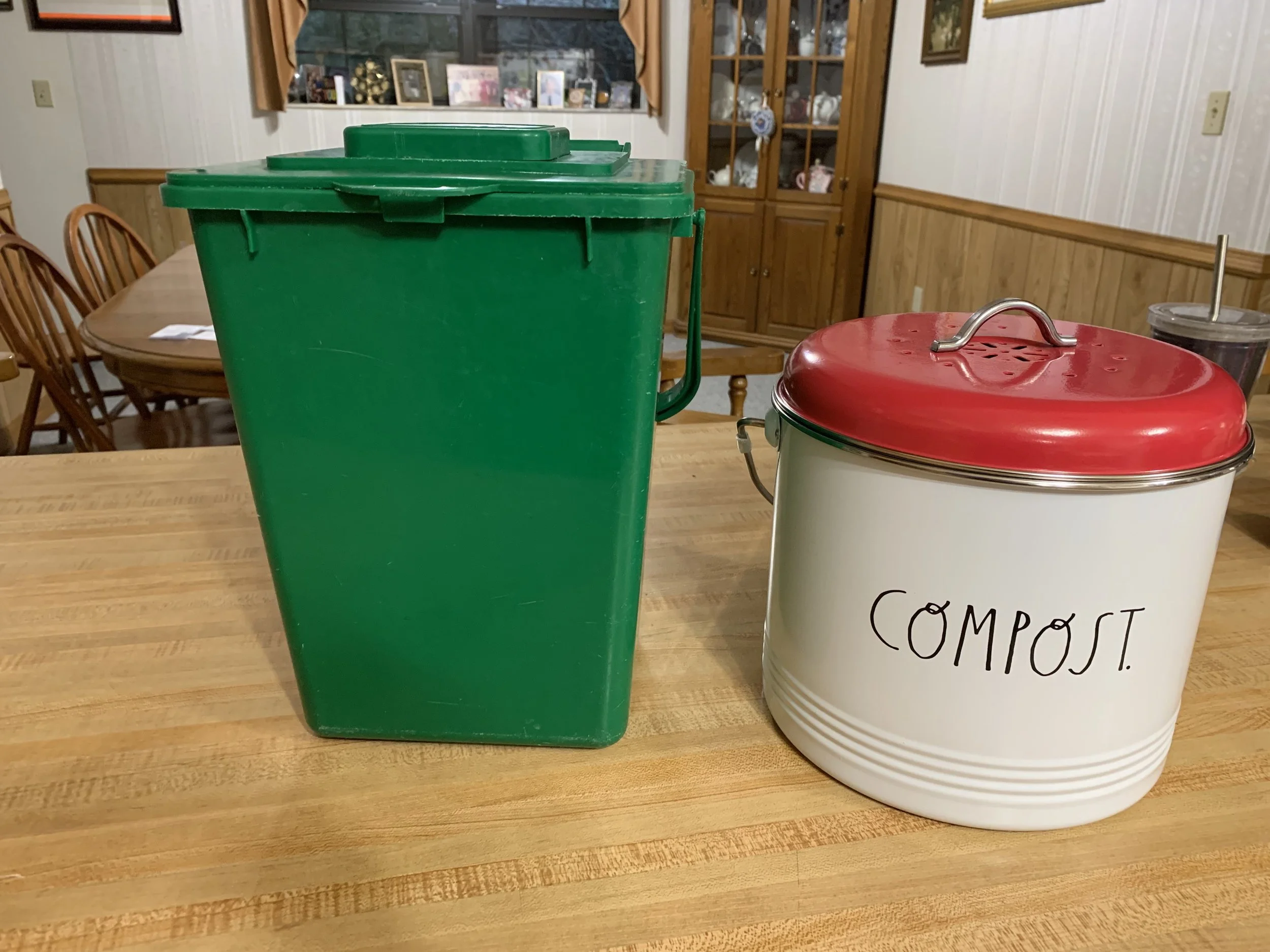 Compost Bucket.jpg