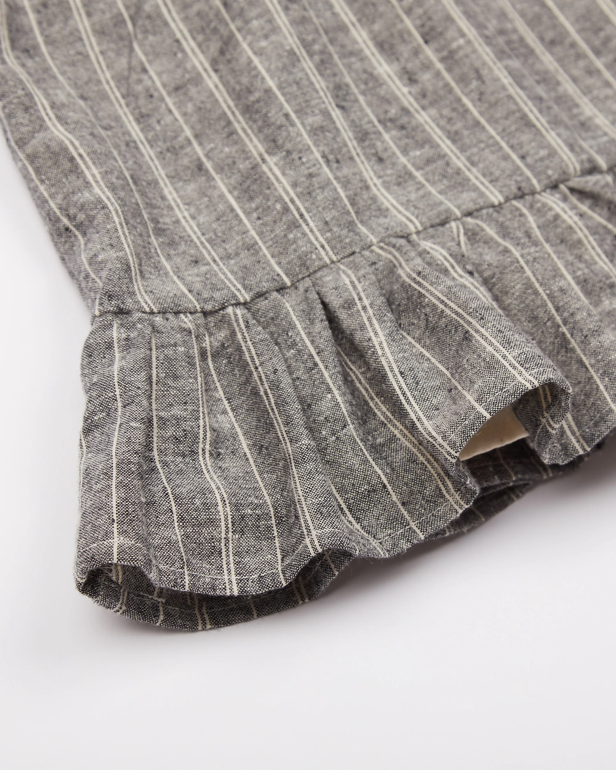 Field-Dress-Grey-Detail.jpg