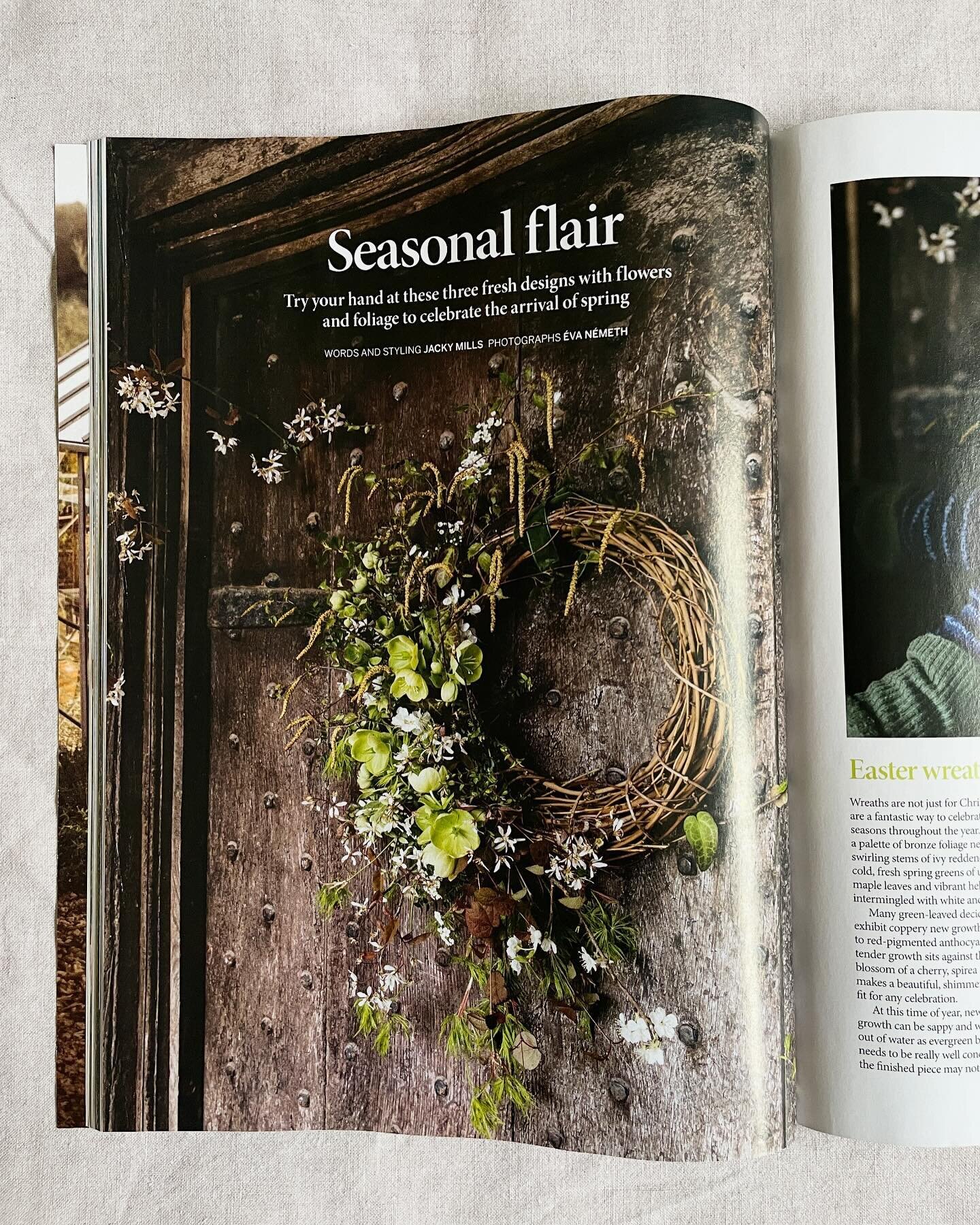 One of the most beautiful wreaths I have ever seen. I loved working on this feature with Jacky @4jacquelinemills for @gardens_illustrated Thank you so much for all involved. The full story and other inspirational tips from Jacky are in thr current (M