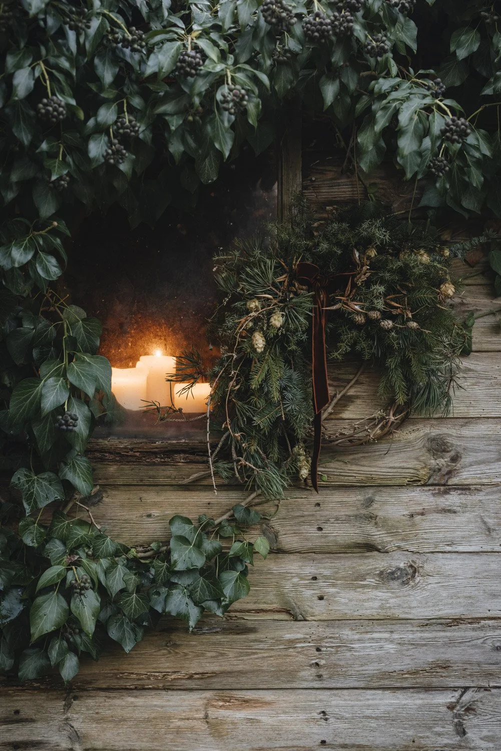 The Garden Shed at Christmas (ii) - card