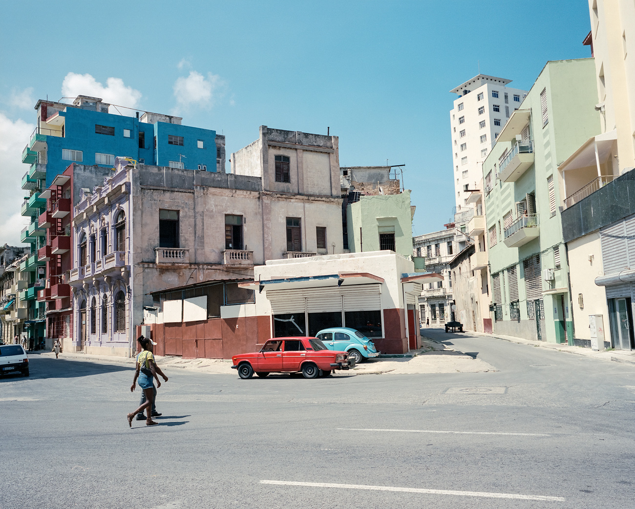 sidestreet near el prado, La Habana, Cuba 2018