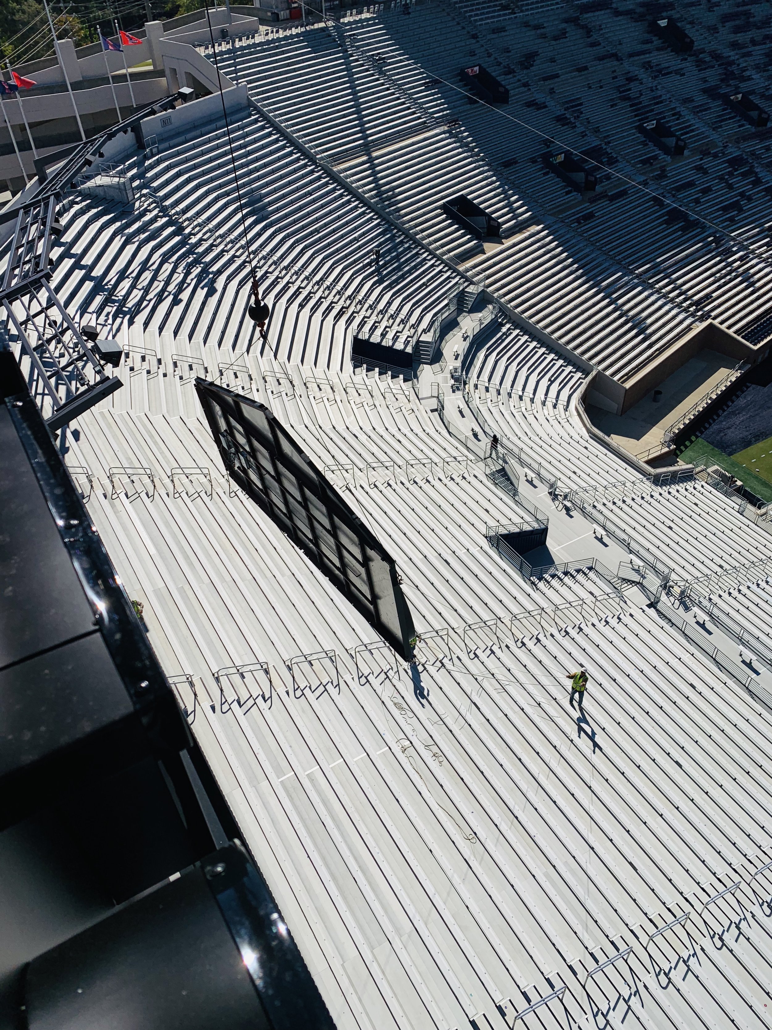 Ole-Miss_Dimensional-Logo-and-Letters_Illuminated-Sign_Stadium-Sign_LSIGraphics_Memphis-TN_3 ..