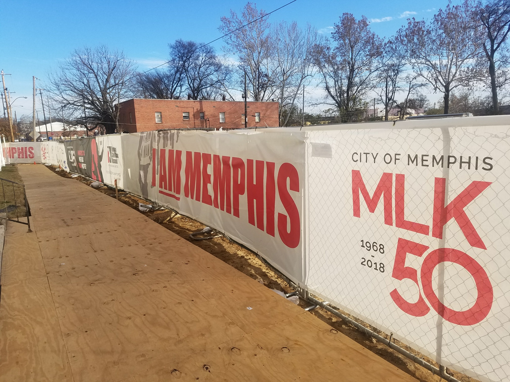 Martin-Luther-King-50Year-Memorial_Fence-Mesh-Banner_LSIGraphics_Memphis-TN ..