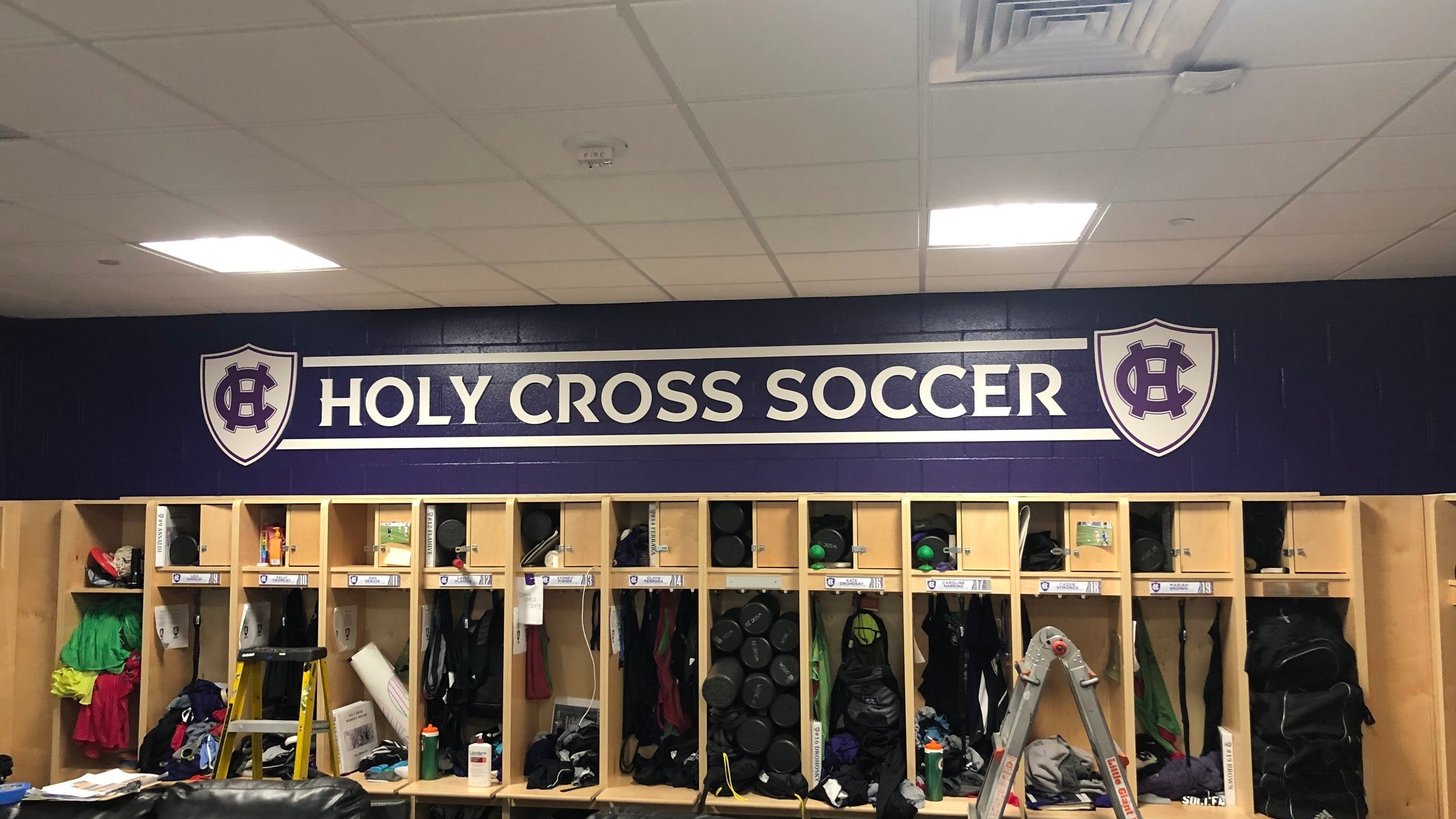 College-of-the-Holy-Cross_Womens-Soccer-Locker-Room_LSIGraphics_Providence-RI-1 ..