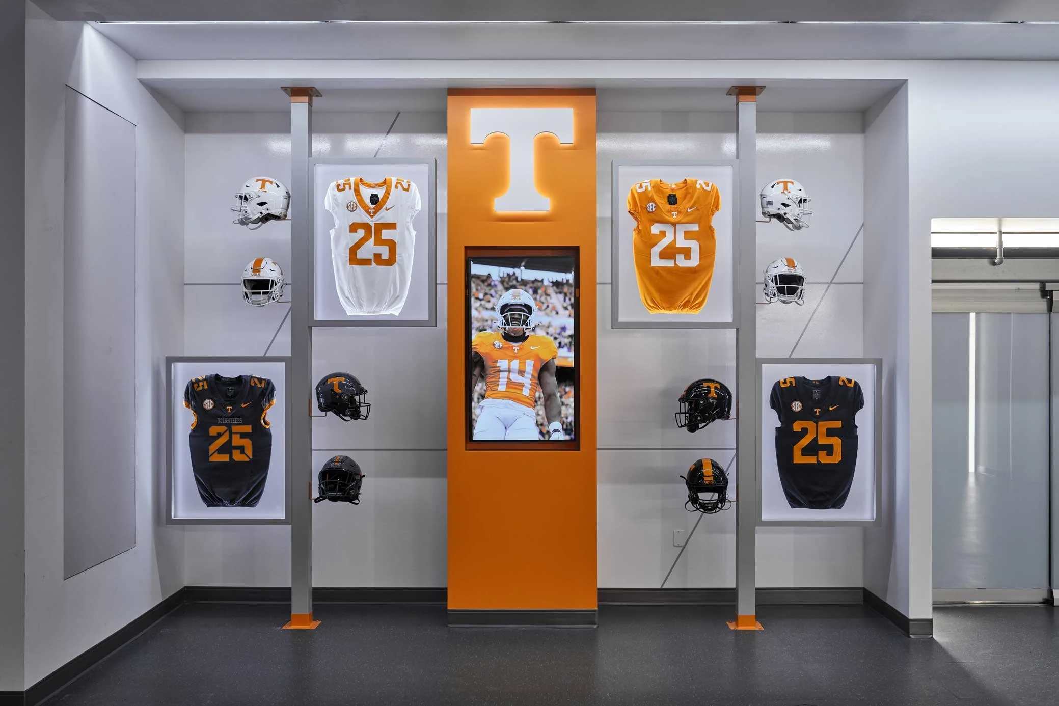 JohnsonArch_UTK_0058.jpg