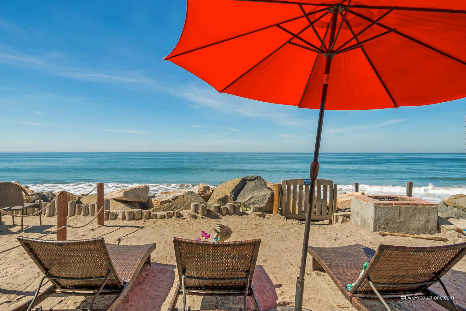 2 BeachFrontPNG.png