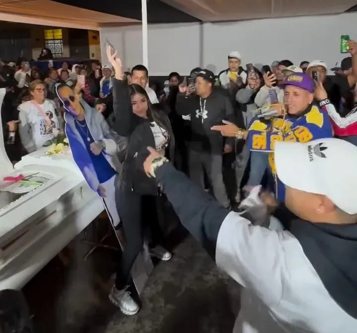 Widow Twerks Against Cardboard Cut-out of her Late Husband During his Funeral in Peru