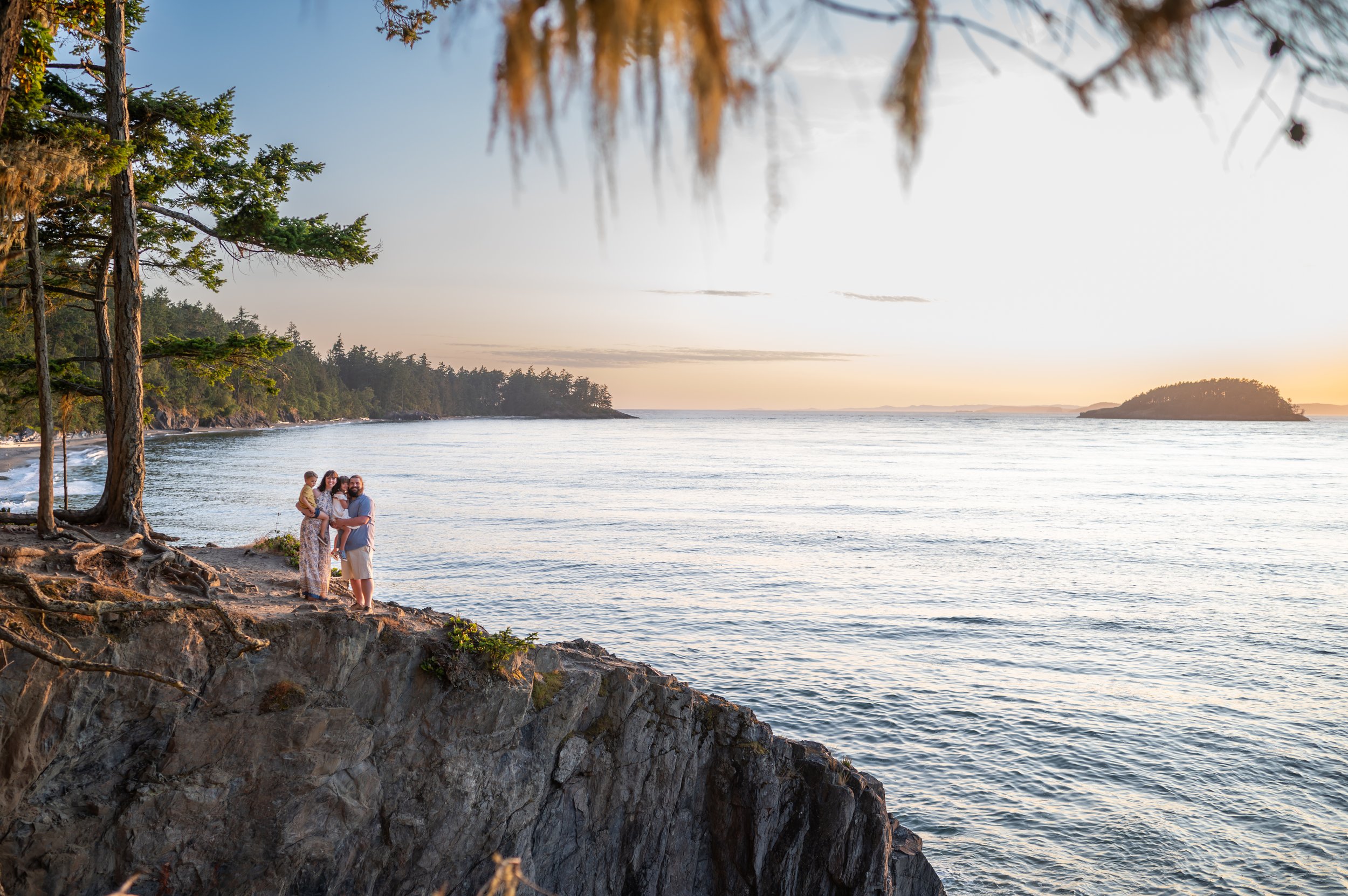 The best locations for a family photo shoot in Anacortes, Whidbey &amp; beyond</span>