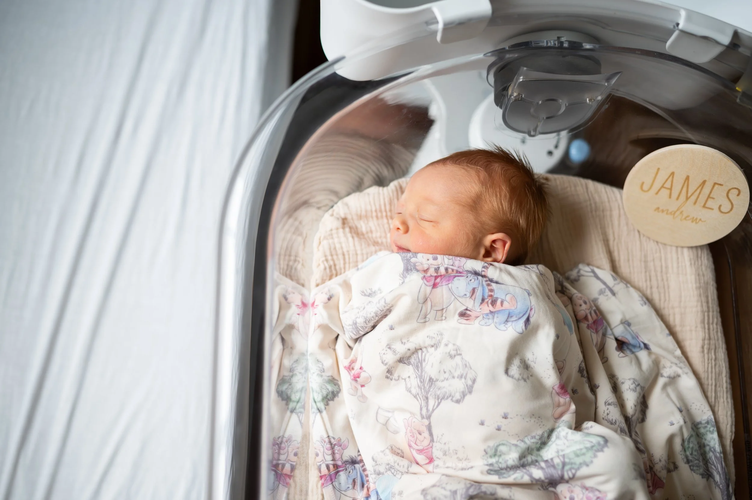Fresh 48 newborn session at a hospital