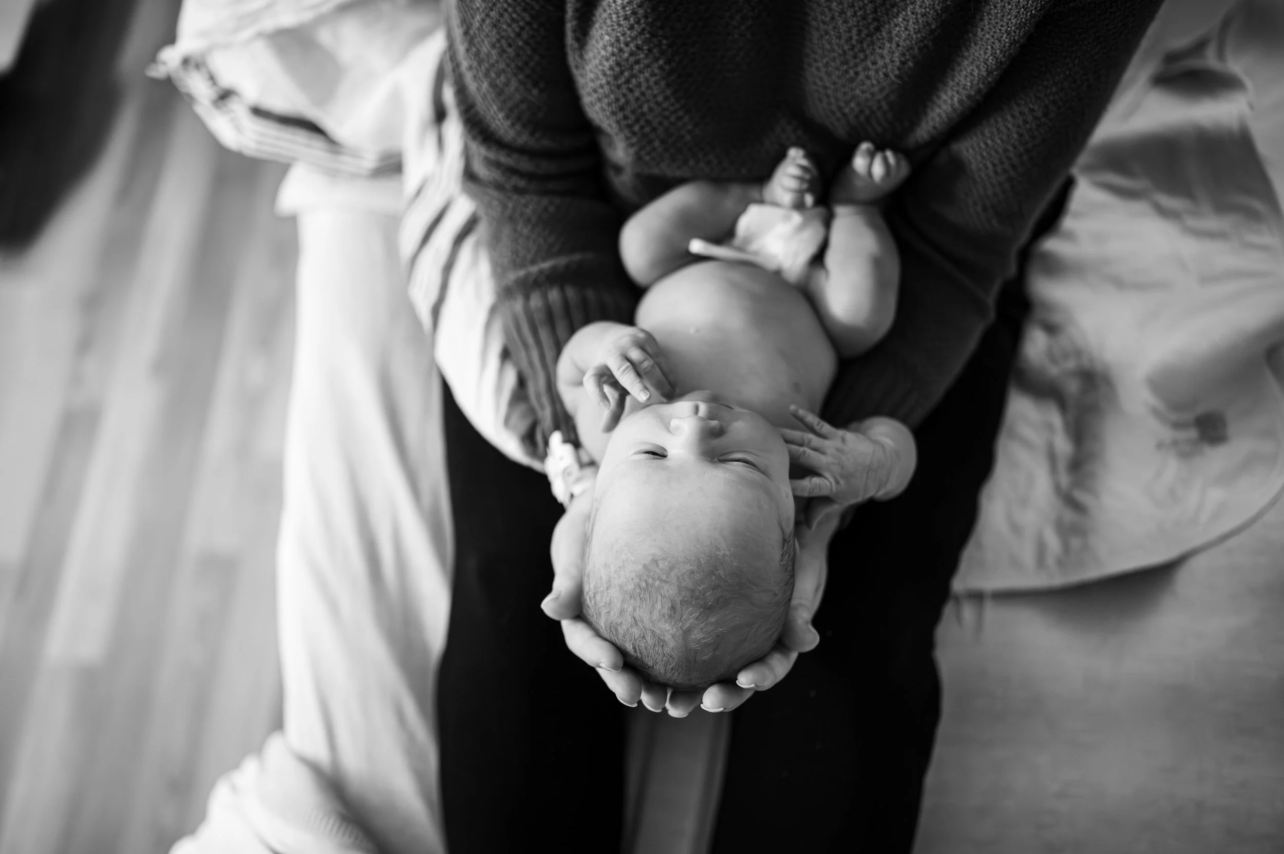 Fresh 48 newborn session at a hospital