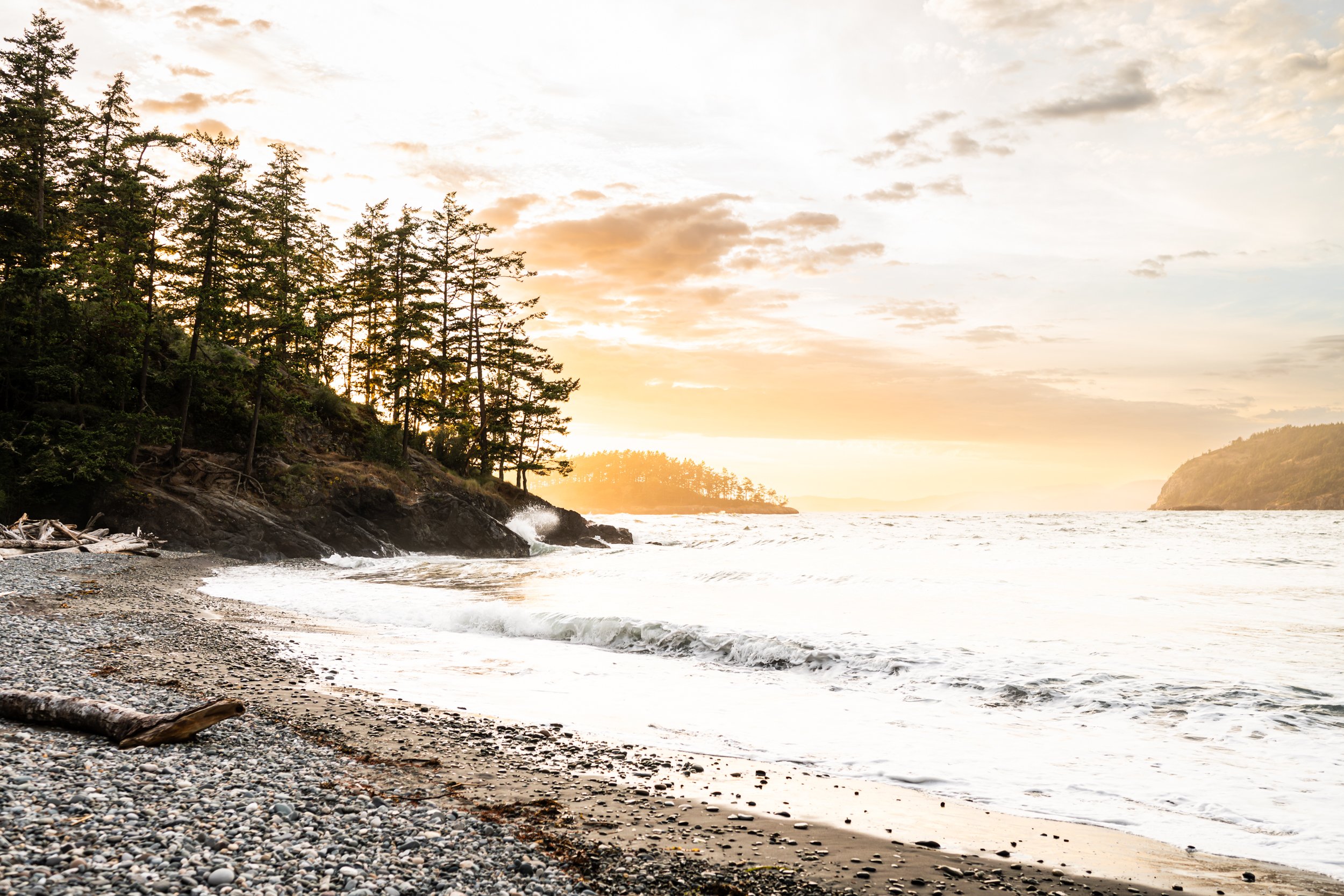 sunset at deception pass bridge state park