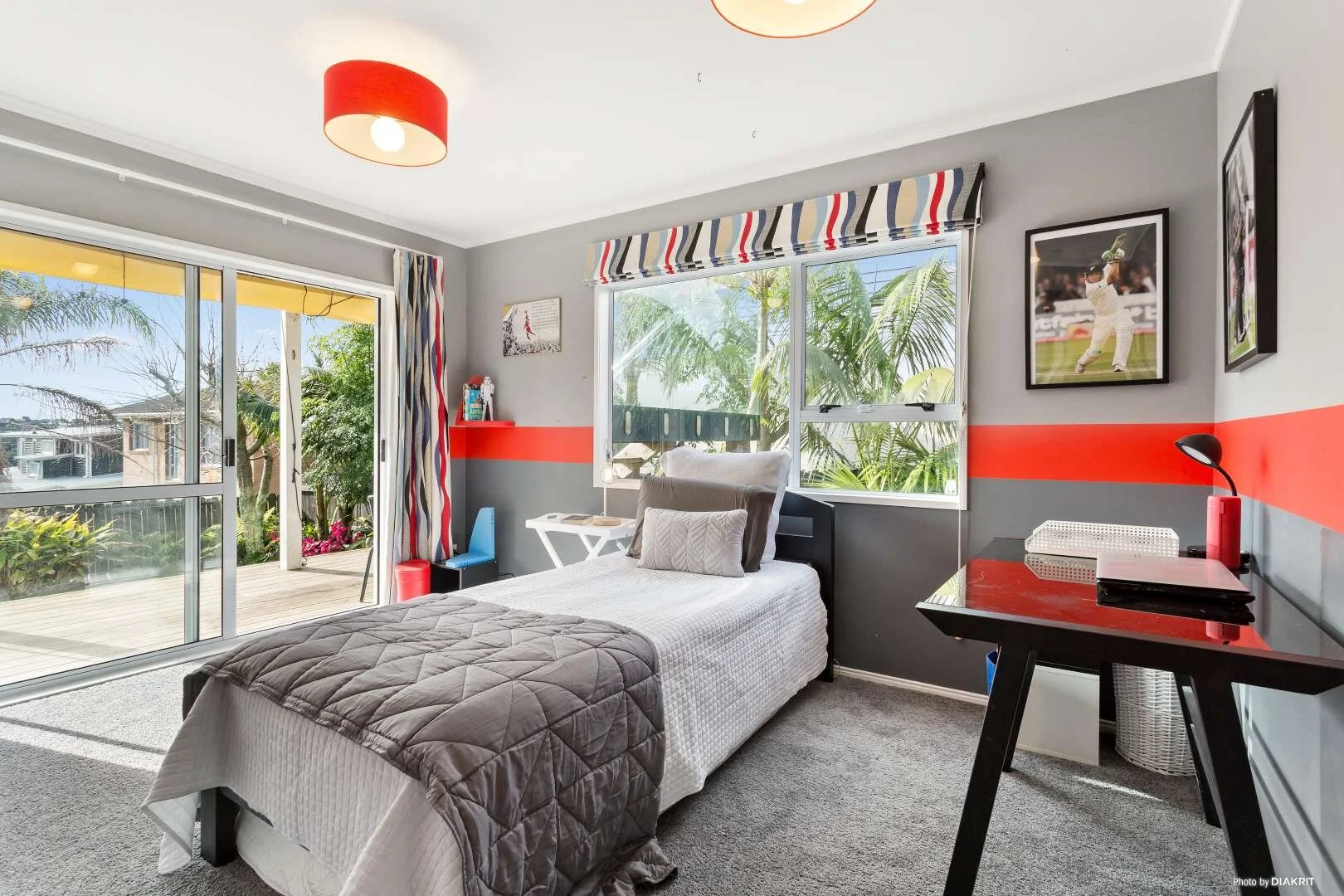 House-For-Sale-by-Bob-Voss-Real-Estate-Agent-in-Browns-Bay-Barfoot-&-Thompson-Auckland-bedroom-3.jpg