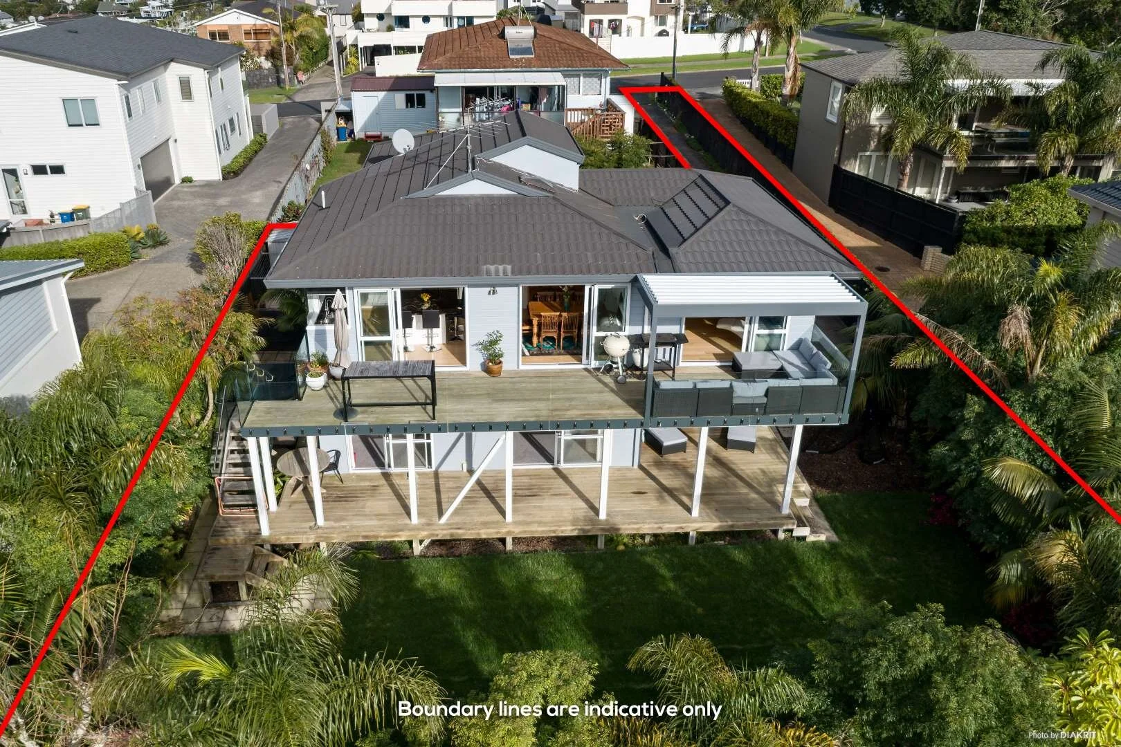 House-For-Sale-by-Bob-Voss-Real-Estate-Agent-in-Browns-Bay-Barfoot-&-Thompson-Auckland-drone.jpg