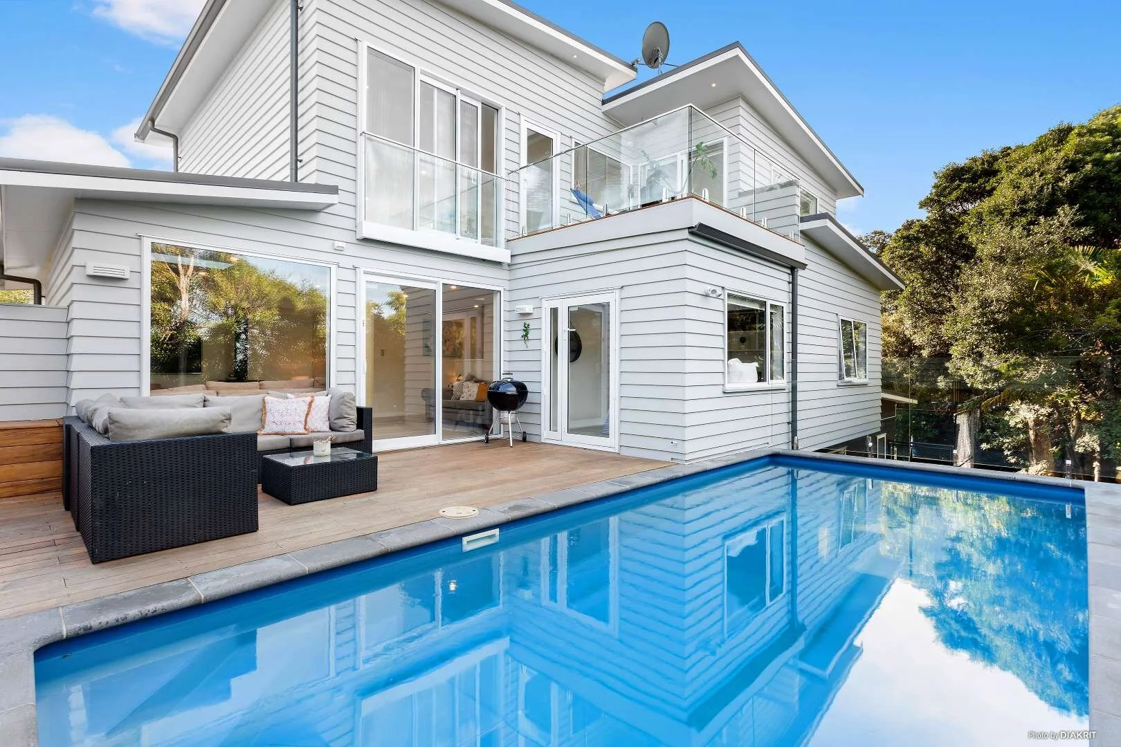 House-for-sale-by-Bob-Voss-Real-Estate-agent-Browns-Bay-Barfoot-&-Thompson-front.jpg