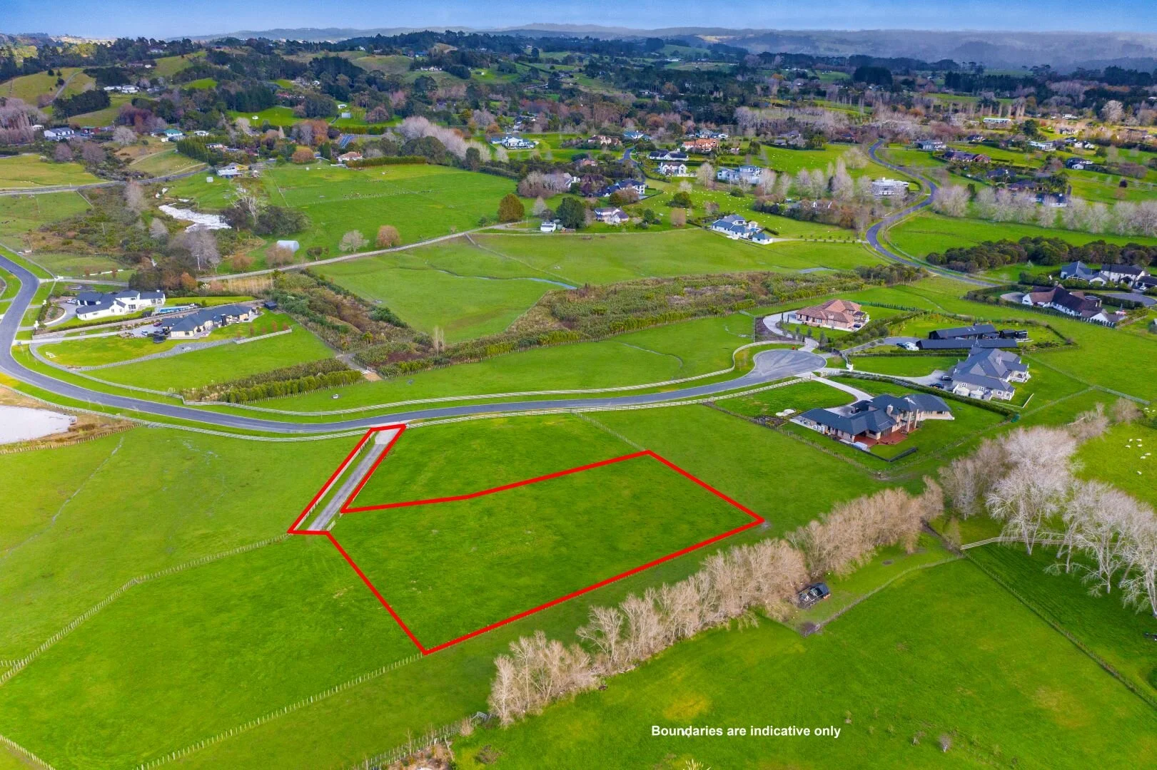 Section-for-sale-by-Bob-Voss-real-estate-agent-browns-bay-barfoot-&-Thompson-Drone-1.jpg