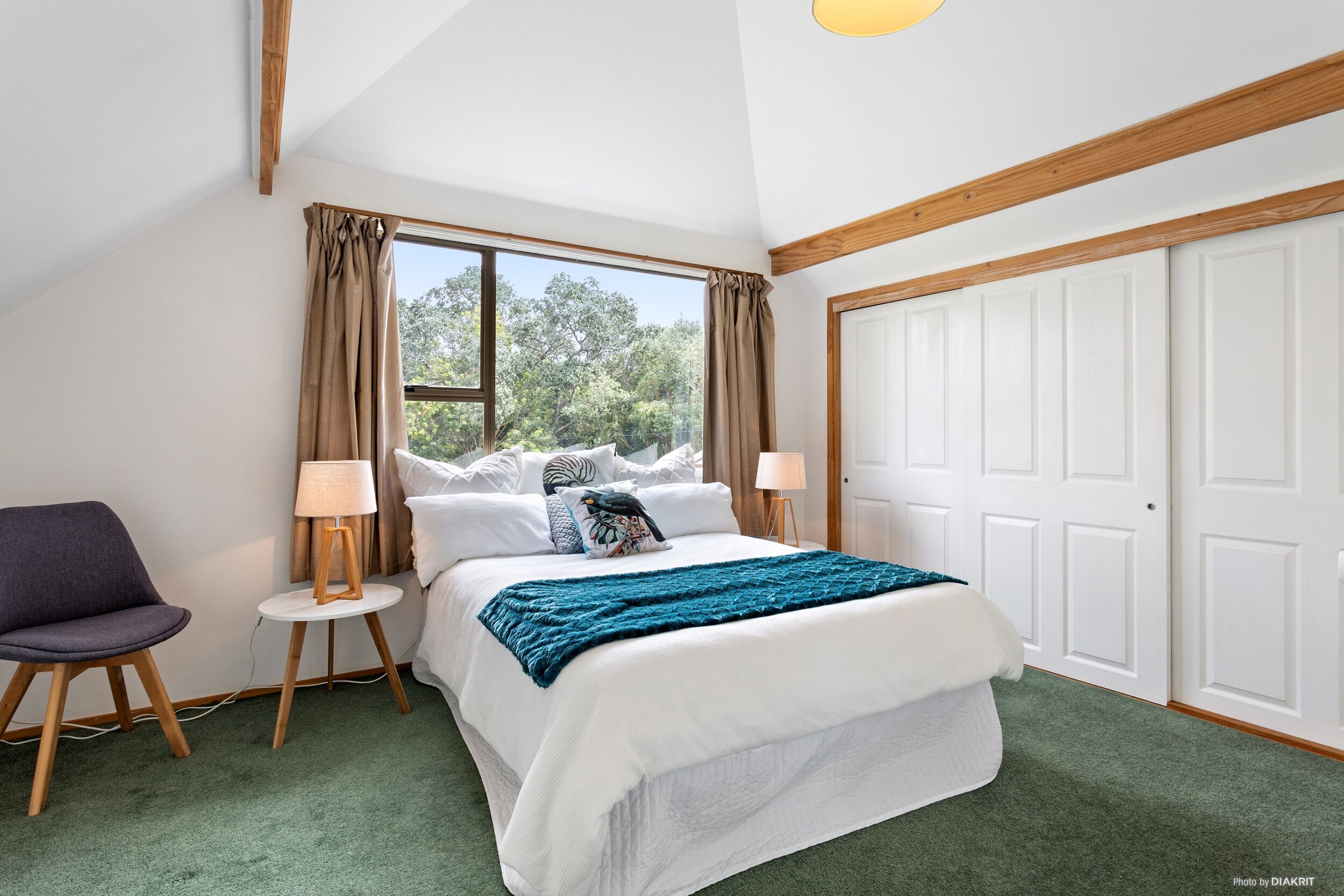 For-Sale-by-Bob-Voss-bedroom-2.jpg