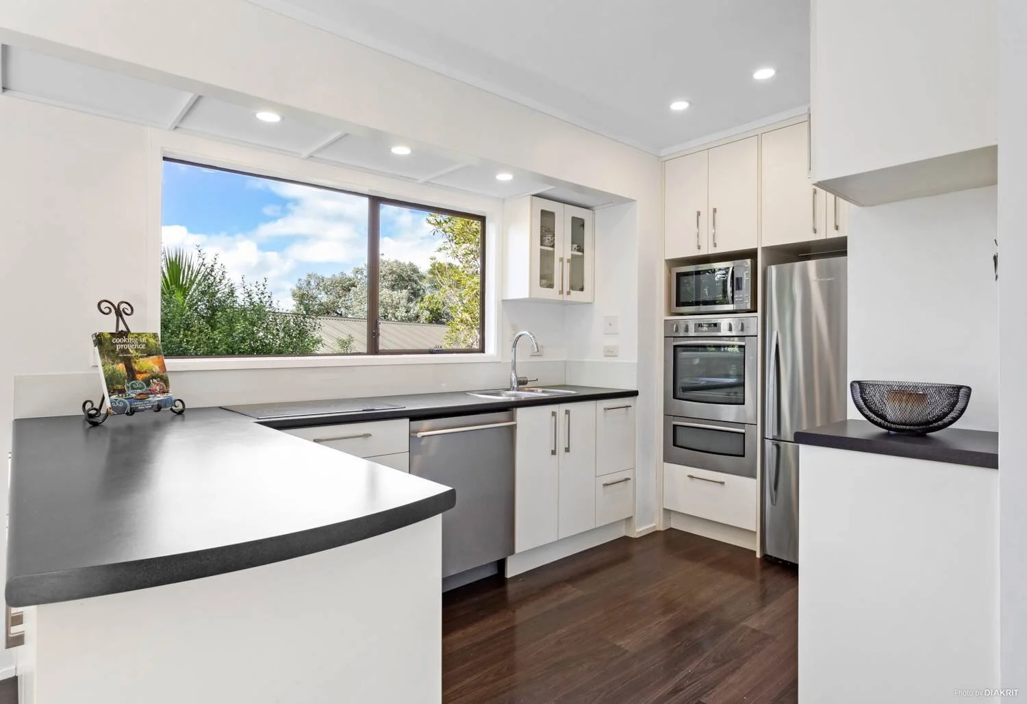5.Bob-Voss-kitchen.jpg