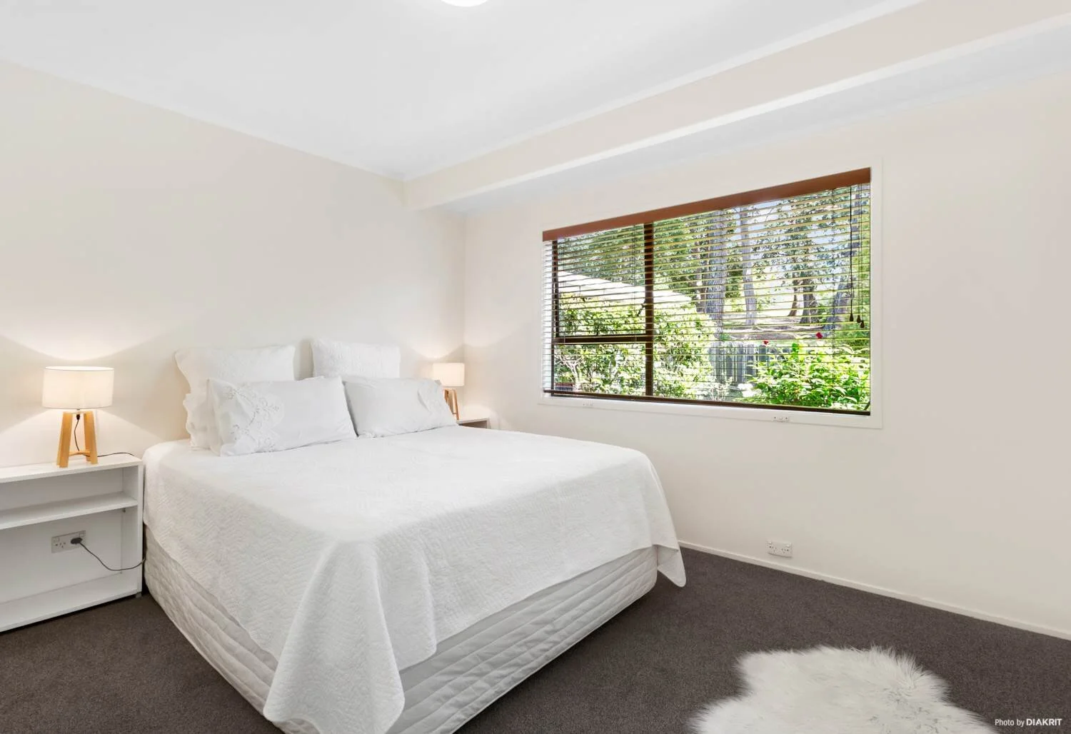 7.Bob-Voss-bedroom-1.jpg
