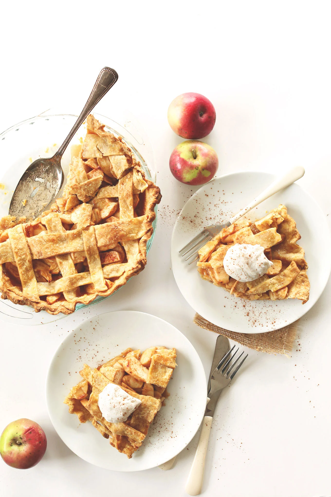 The Minimalist Baker is like my vegan cooking GURU. She’s amazing. This easy, 8 ingredient vegan apple pie with has subtle pumpkin flavor from both pumpkin pie spice and pumpkin butter (or puree). This is the perfect way to complete this vegan Thanksgiving. Also, make sure to checkout her VEGAN PUMPKIN MINI CHEESECAKES . Maybe even make both this year!
