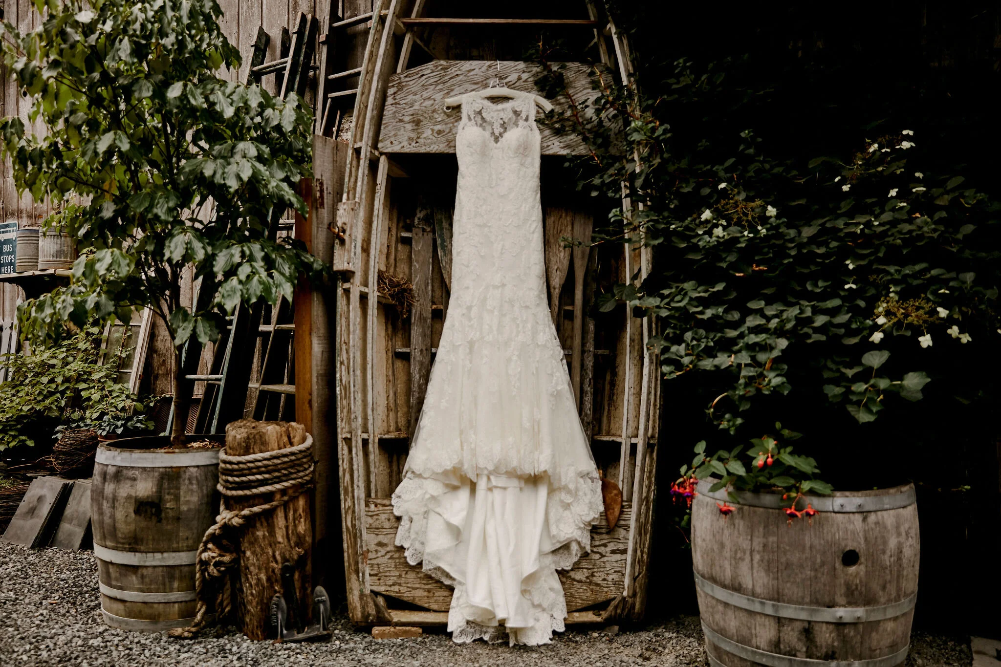 20190816_Megan+Trevor_02_VignettesAndVenueDetails_005.jpg